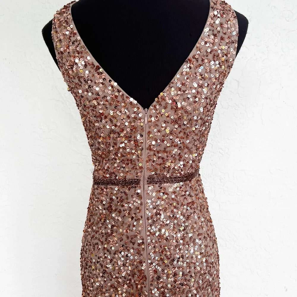 Mac Duggal Sequin Faux Wrap Gown 5539 Womens size 4 - Picture 9 of 10